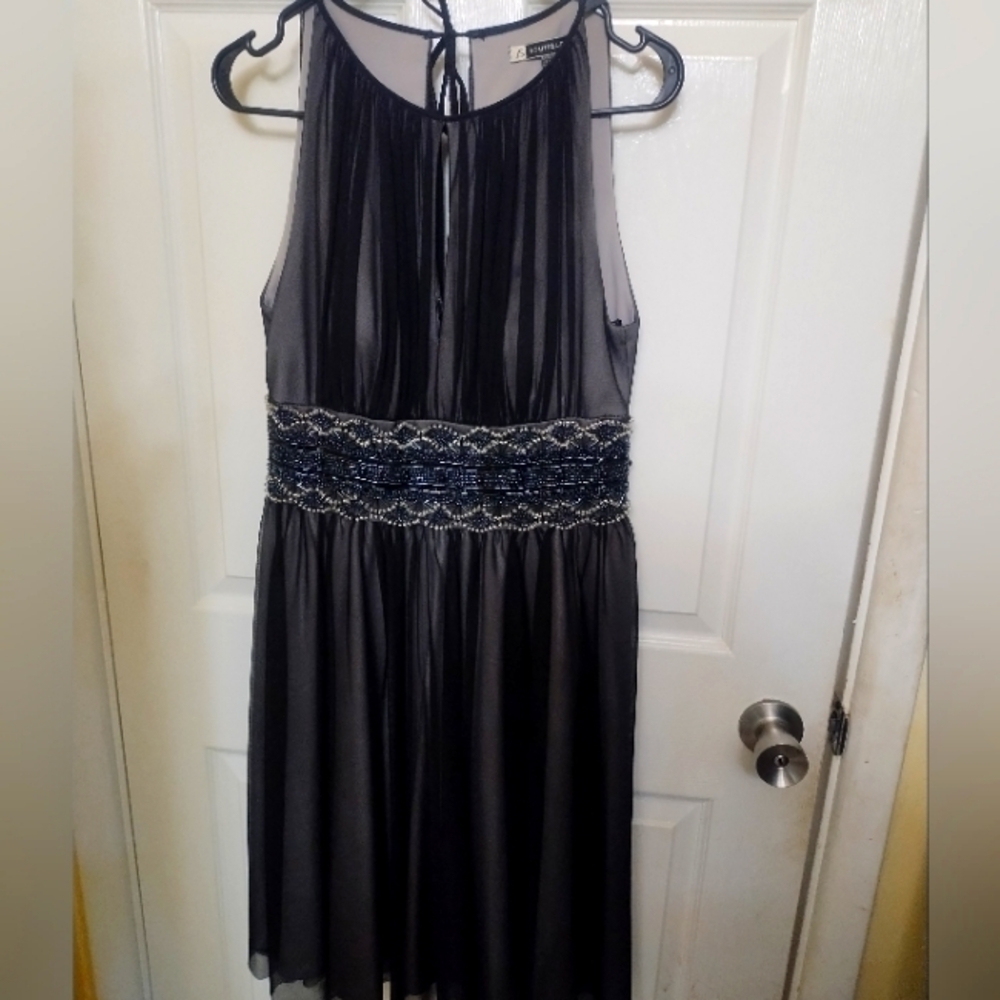 Elegant knee length dress